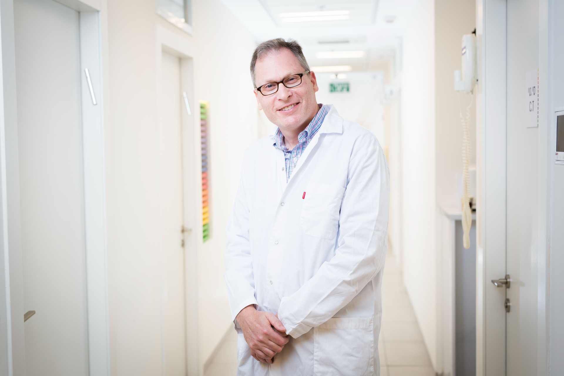 ד"ר צבי כהנא